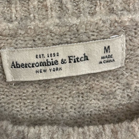 Abercrombie & Fitch Beige Penguin Crew Neck Ribbed Long Sleeves Sweater Medium - Picture 5 of 5